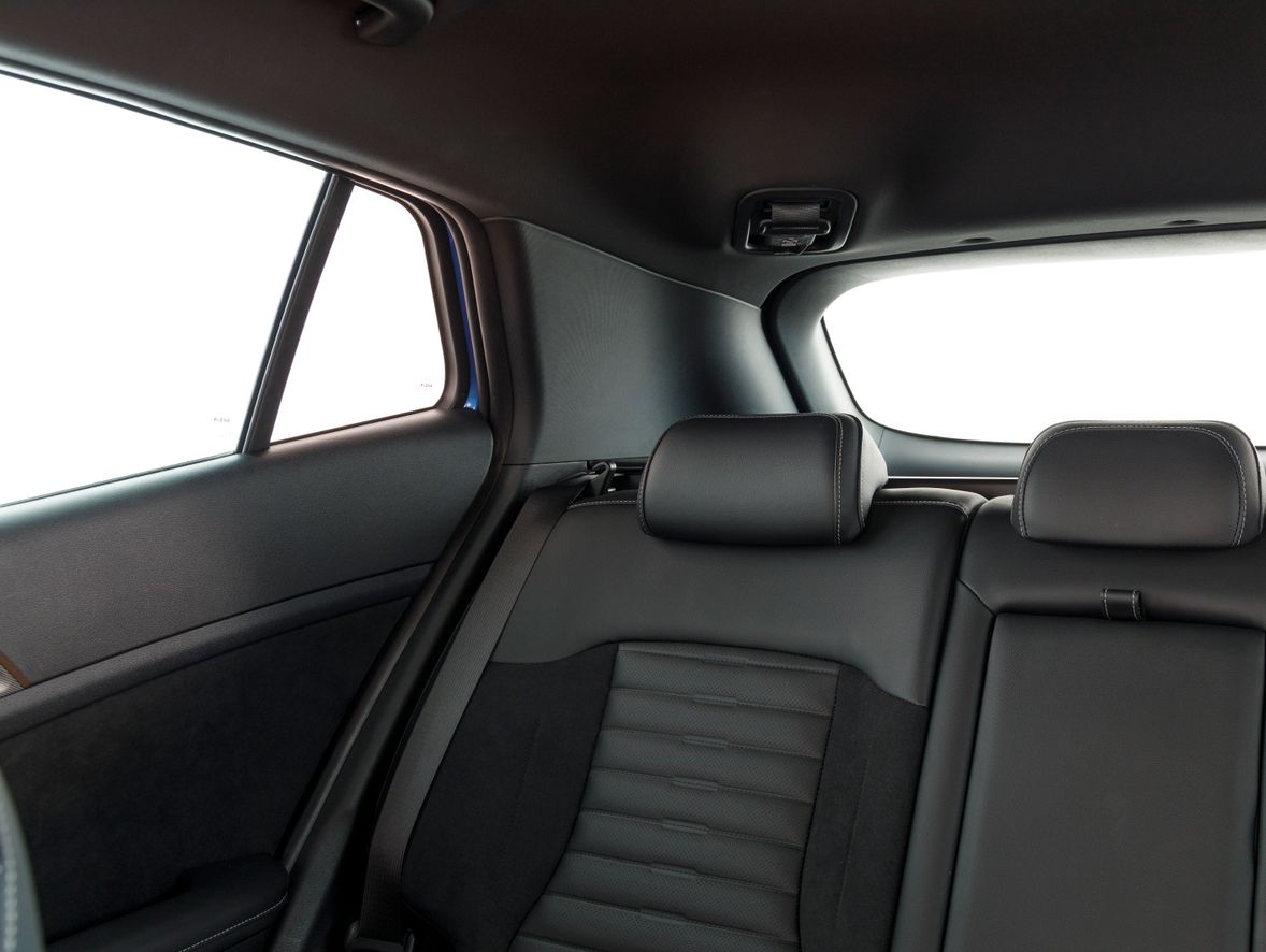 Kia Sportage side/rear windows